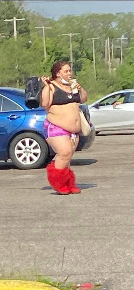 Worst Dressed People Of Walmart