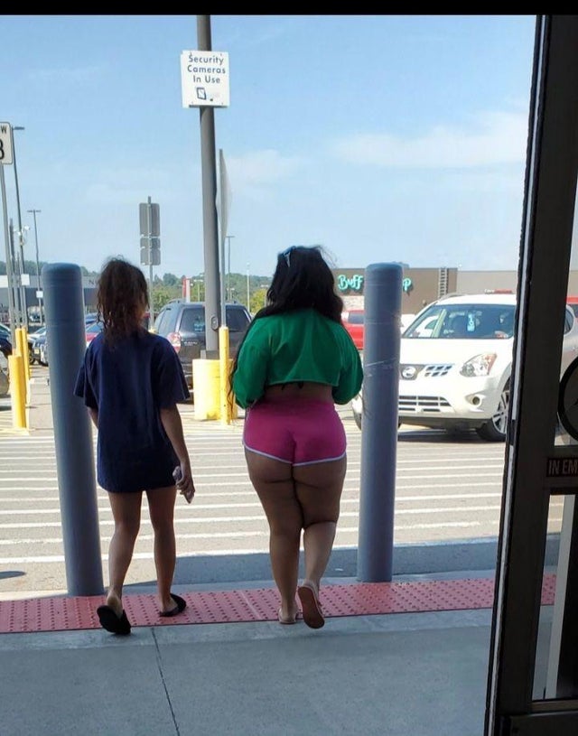 Bbw Ass Public