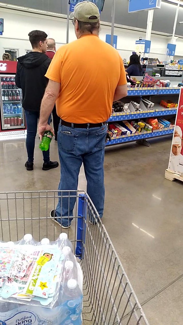 People Of Walmart - Page 29 of 2872 - Funny Pictures of People Shopping ...